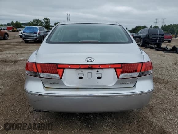 ✅ 2007 Hyundai Azera SE • VIN: KMHFC46F27A171949 • Lot: 69093825. Listed on Copart with 142,363 mi. Free auction sales archive from the USA and detailed vehicle history report at DreamBid. Image 6.