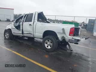 2006 Dodge 3500 SLT z VIN 3D7LX38C26G250519, wystawiony jako IAAI lot #41505407 z przebiegiem Nie podano mil oraz . Historia ofert i sprzedaży dostępna na DreamBid. Obrazek 3.