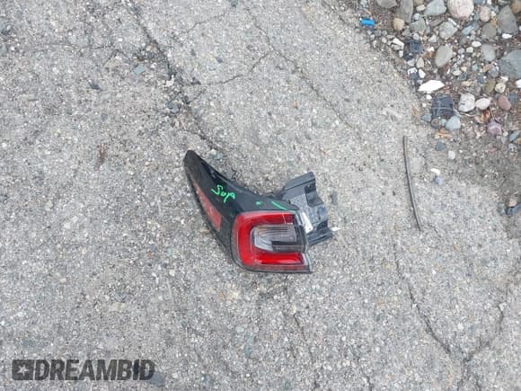 ✅ 2024 Subaru Outback Premium • VIN: 4S4BTADC9R3148665 • Лот: 43052623. Опубликован ранее на IAAI с пробегом 21 510 миль. Бесплатный доступ к архиву аукционных продаж из США и подробный отчёт об истории автомобиля на DreamBid. Изображение 12.