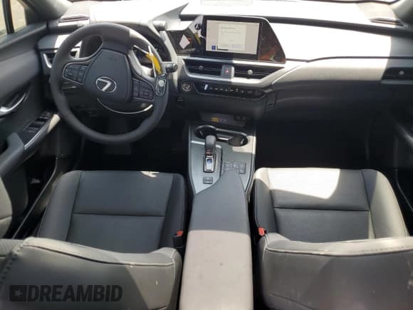 ✅ 2025 Lexus UX 300h • VIN: JTHYBJAH5S2024260 • Лот: 61595945. Опубликован ранее на Copart с пробегом 1 613 миль. Бесплатный доступ к архиву аукционных продаж из США и подробный отчёт об истории автомобиля на DreamBid. Изображение 8.