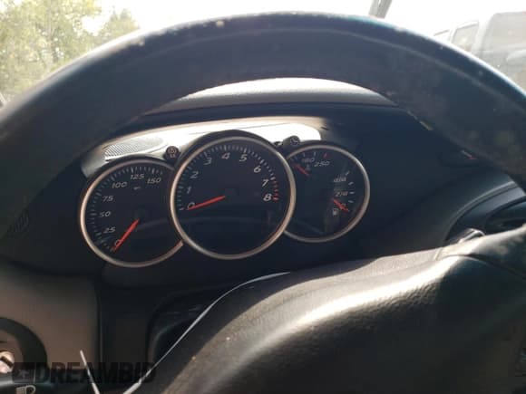 ✅ 2002 Porsche Boxster • VIN: WP0CA29822U623467 • Lot: 69285564. Wystawiony na Copart z przebiegiem Nie podano. Bezpłatny archiwum sprzedaży aukcyjnych z USA i szczegółowy raport historii pojazdu na DreamBid. Zdjęcie 9.