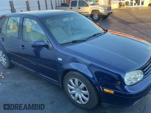 ✅ 2004 Volkswagen Golf GLS • VIN: 9BWGL61J744003921 • Лот: 80755834. Опубликован ранее на Copart с пробегом 145 539 миль. Бесплатный доступ к архиву аукционных продаж из США и подробный отчёт об истории автомобиля на DreamBid. Изображение 1.