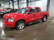 2008 Dodge Dakota z VIN 1D7HW68K58S581897, wystawiony jako Copart lot #81428034 z przebiegiem 106 776 mil mil oraz Szkoda całkowita • Salvage title. Historia ofert i sprzedaży dostępna na DreamBid. Obrazek 1.