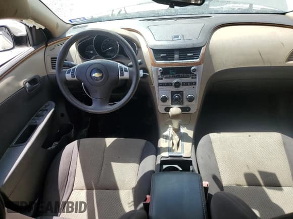 ✅ 2011 Chevrolet Malibu 1LT • VIN: 1G1ZC5E16BF252261 • Lot: 72155644. Listed on Copart with 147,466 mi. Free auction sales archive from the USA and detailed vehicle history report at DreamBid. Image 8.