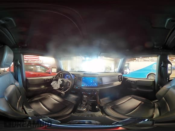 ✅ 2021 Ford Bronco • VIN: 1FMEE5DP2MLB06896 • Lot: 80565015. Wystawiony na Copart z przebiegiem 82 571 mil. Bezpłatny archiwum sprzedaży aukcyjnych z USA i szczegółowy raport historii pojazdu na DreamBid. Zdjęcie 15.