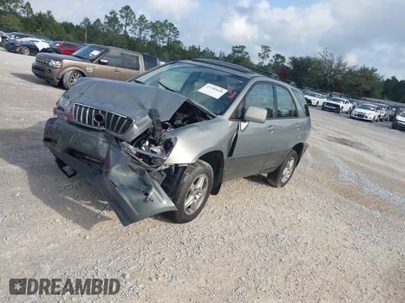 ✅ 2002 Lexus RX 300 • VIN: JTJGF10U120147322 • Lot: 43789608. Listed on IAAI with 184,120 mi. Free auction sales archive from the USA and detailed vehicle history report at DreamBid. Image 17.