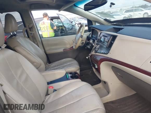 2011 Toyota Sienna XLE AAS with VIN 5TDYK3DC2BS122538, listed as a IAAI auction lot 43247955 with 238,815 mi miles and . Bid and sale history available at DreamBid. Image 5.