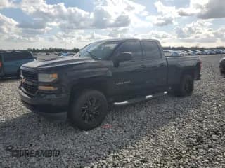 ✅ 2016 Chevrolet Silverado 1500 Custom • VIN: 1GCVKPEC6GZ175595 • Lot: 81974175. Wystawiony na Copart z przebiegiem 156 940 mil. Bezpłatny archiwum sprzedaży aukcyjnych z USA i szczegółowy raport historii pojazdu na DreamBid. Zdjęcie 1.