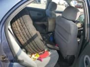 ✅ 2003 Kia Spectra • VIN: KNAFB121135213382 • Lot: 68628204. Wystawiony na Copart z przebiegiem Nie podano. Bezpłatny archiwum sprzedaży aukcyjnych z USA i szczegółowy raport historii pojazdu na DreamBid. Zdjęcie 10.