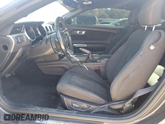 ✅ 2018 Ford Mustang GT Premium • VIN: 1FA6P8CF7J5171388 • Lot: 89827995. Listed on Copart with 111,288 mi. Free auction sales archive from the USA and detailed vehicle history report at DreamBid. Image 7.