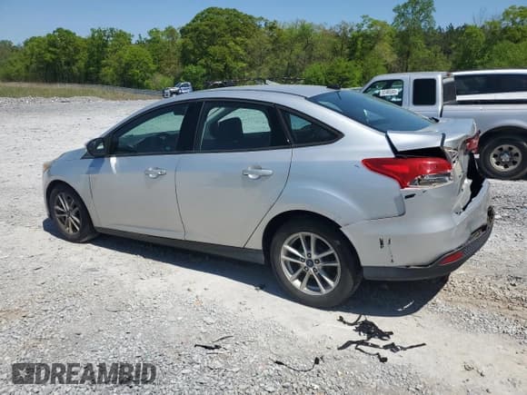 ✅ 2017 Ford Focus SE • VIN: 1FADP3F28HL315474 • Лот: 50778715. Опубликован ранее на Copart с пробегом 78 243 миль. Бесплатный доступ к архиву аукционных продаж из США и подробный отчёт об истории автомобиля на DreamBid. Изображение 2.