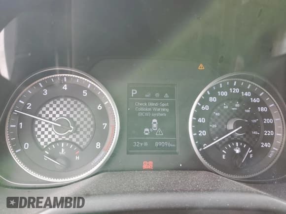 ✅ 2020 Hyundai Elantra Value Edition • VIN: KMHD84LF6LU976973 • Lot: 48611145. Listed on Copart with 89,096 mi. Free auction sales archive from the USA and detailed vehicle history report at DreamBid. Image 9.