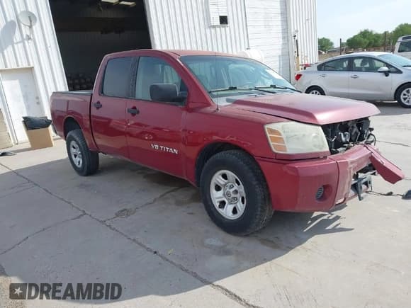 ✅ 2005 Nissan Titan SE • VIN: 1N6AA07A95N514937 • Lot: 42045809. Wystawiony na IAAI z przebiegiem 165 556 mil. Bezpłatny archiwum sprzedaży aukcyjnych z USA i szczegółowy raport historii pojazdu na DreamBid. Zdjęcie 1.