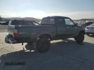 ✅ 1997 Toyota T100 SR5 • VIN: JT4UN24D8V0047084 • Лот: 82485654. Опубликован ранее на Copart с пробегом 181 596 миль. Бесплатный доступ к архиву аукционных продаж из США и подробный отчёт об истории автомобиля на DreamBid. Изображение 3.