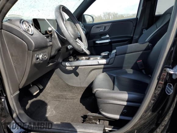 ✅ 2020 Mercedes-Benz GLB 250 • VIN: WDC4M4GB0LW008924 • Lot: 48598255. Listed on Copart with Not provided. Free auction sales archive from the USA and detailed vehicle history report at DreamBid. Image 7.