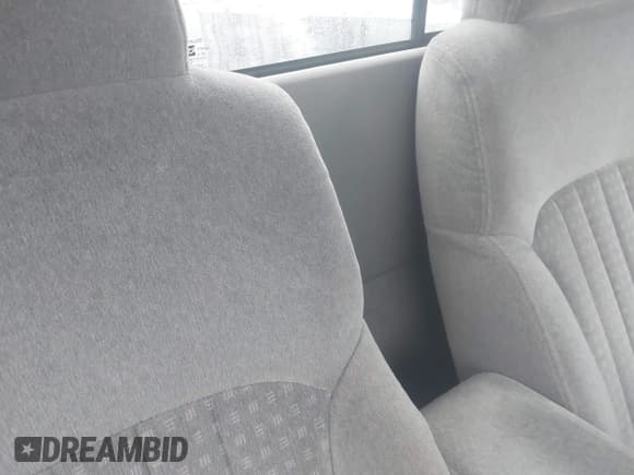 ✅ 1999 Chevrolet S-10 • VIN: 1GCCS1445X8101850 • Лот: 41223361. Опубликован ранее на IAAI с пробегом 160 928 миль. Бесплатный доступ к архиву аукционных продаж из США и подробный отчёт об истории автомобиля на DreamBid. Изображение 8.