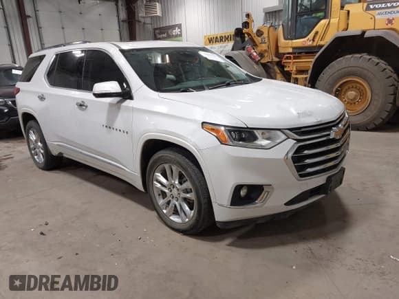 ✅ 2019 Chevrolet Traverse High Country • VIN: 1GNEVJKW3KJ124556 • Lot: 43633764. Wystawiony na IAAI z przebiegiem 91 471 mil. Bezpłatny archiwum sprzedaży aukcyjnych z USA i szczegółowy raport historii pojazdu na DreamBid. Zdjęcie 1.
