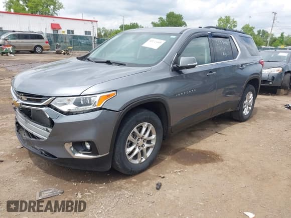 ✅ 2021 Chevrolet Traverse LT Cloth • VIN: 1GNERGKW1MJ256399 • Lot: 42246415. Listed on IAAI with 67,432 mi. Free auction sales archive from the USA and detailed vehicle history report at DreamBid. Image 2.