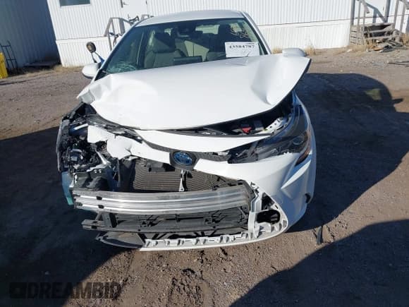 ✅ 2022 Toyota Corolla Hybrid LE • VIN: JTDEAMDE9N3005400 • Lot: 43584787. Wystawiony na IAAI z przebiegiem 58 525 mil. Bezpłatny archiwum sprzedaży aukcyjnych z USA i szczegółowy raport historii pojazdu na DreamBid. Zdjęcie 12.