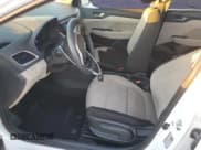 ✅ 2022 Hyundai Accent SE • VIN: 3KPC24A68NE183521 • Лот: 86307934. Опубликован ранее на Copart с пробегом 56 510 миль. Бесплатный доступ к архиву аукционных продаж из США и подробный отчёт об истории автомобиля на DreamBid. Изображение 7.