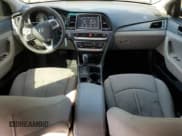 ✅ 2019 Hyundai Sonata SE • VIN: 5NPE24AF5KH792856 • Лот: 69720415. Опубликован ранее на Copart с пробегом 85 177 миль. Бесплатный доступ к архиву аукционных продаж из США и подробный отчёт об истории автомобиля на DreamBid. Изображение 8.