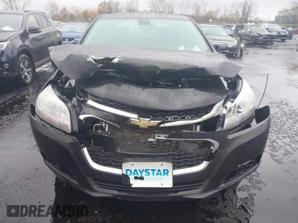✅ 2014 Chevrolet Malibu LT • VIN: 1G11C5SL9EF148824 • Lot: 43585397. Listed on IAAI with 212,358 mi. Free auction sales archive from the USA and detailed vehicle history report at DreamBid. Image 12.