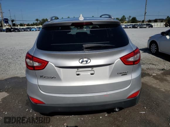 ✅ 2014 Hyundai Tucson SE • VIN: KM8JUCAG1EU852245 • Lot: 57145185. Wystawiony na Copart z przebiegiem 134 089 mil. Bezpłatny archiwum sprzedaży aukcyjnych z USA i szczegółowy raport historii pojazdu na DreamBid. Zdjęcie 6.