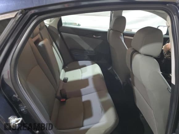 ✅ 2019 Honda Civic EX • VIN: 19XFC1F34KE004958 • Lot: 86621815. Listed on Copart with 36,603 mi. Free auction sales archive from the USA and detailed vehicle history report at DreamBid. Image 10.