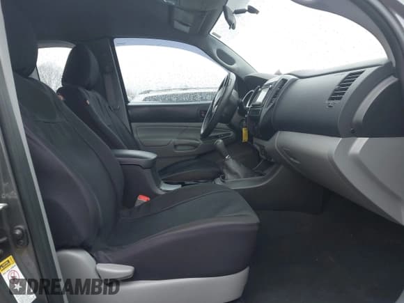 ✅ 2015 Toyota Tacoma • VIN: 5TFUX4EN7FX039581 • Лот: 43694960. Опубликован ранее на IAAI с пробегом 50 055 миль. Бесплатный доступ к архиву аукционных продаж из США и подробный отчёт об истории автомобиля на DreamBid. Изображение 5.