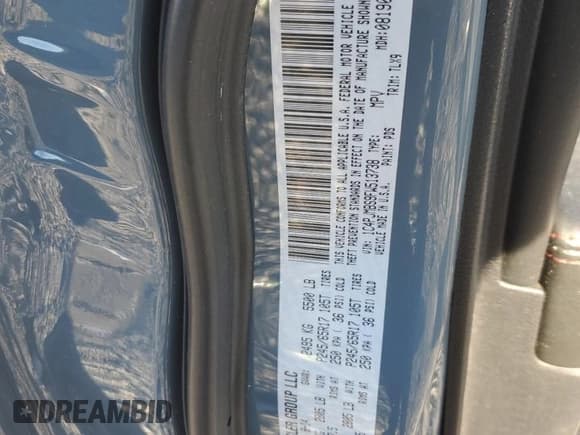 ✅ 2015 Jeep Cherokee Trailhawk • VIN: 1C4PJMBS9FW513738 • Lot: 87012615. Wystawiony na Copart z przebiegiem 83 600 mil. Bezpłatny archiwum sprzedaży aukcyjnych z USA i szczegółowy raport historii pojazdu na DreamBid. Zdjęcie 13.