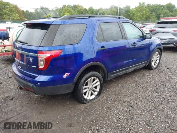 ✅ 2015 Ford Explorer • VIN: 1FM5K8B83FGA02211 • Lot: 43103114. Listed on IAAI with 159,153 mi. Free auction sales archive from the USA and detailed vehicle history report at DreamBid. Image 4.