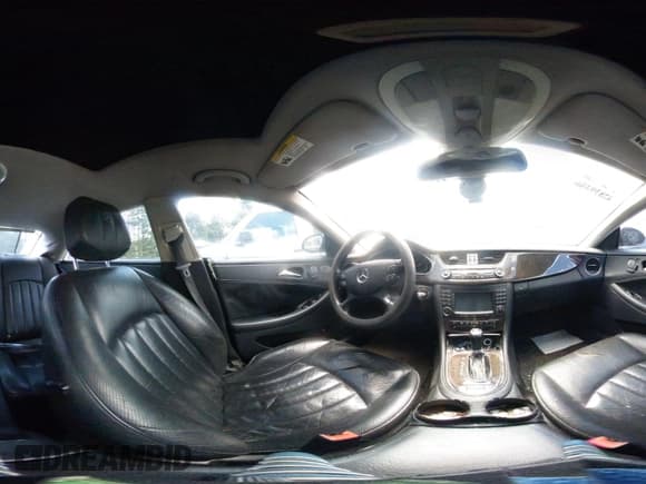 ✅ 2007 Mercedes-Benz CLS 550 • VIN: WDDDJ72X57A083291 • Lot: 42839486. Listed on IAAI with 223,609 mi. Free auction sales archive from the USA and detailed vehicle history report at DreamBid. Image 18.