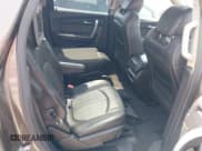 ✅ 2007 GMC Acadia SLT • VIN: 1GKEV33747J138716 • Lot: 43156882. Wystawiony na IAAI z przebiegiem 157 321 mil. Bezpłatny archiwum sprzedaży aukcyjnych z USA i szczegółowy raport historii pojazdu na DreamBid. Zdjęcie 8.