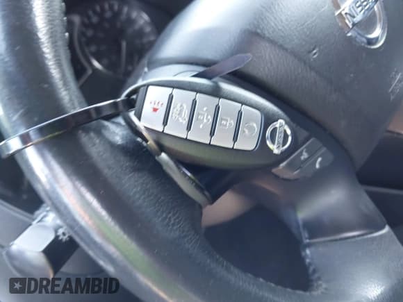 ✅ 2018 Nissan Pathfinder S • VIN: 5N1DR2MN6JC633381 • Лот: 41999410. Опубликован ранее на IAAI с пробегом 106 561 миль. Бесплатный доступ к архиву аукционных продаж из США и подробный отчёт об истории автомобиля на DreamBid. Изображение 11.