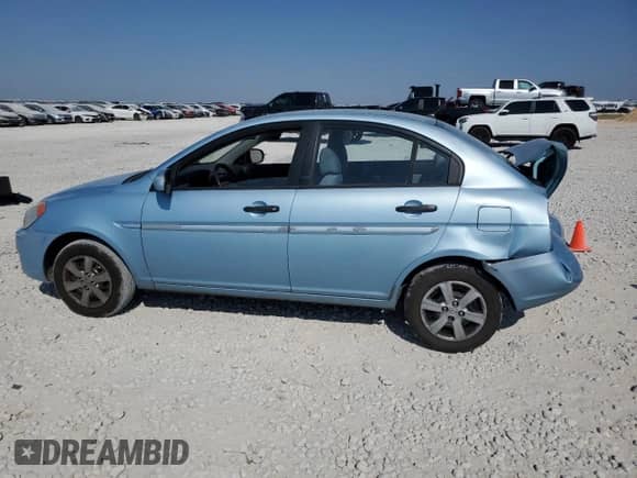 2011 Hyundai Accent GL SE с VIN KMHCM4BC4BU568940, выставлен на аукционе Copart как лот 75469164 с пробегом 131 076 миль миль и Списание • Salvage title. История ставок и продаж доступна на DreamBid. Изображение 2.