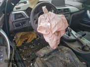 ✅ 2016 BMW 4 Series 428i • VIN: WBA4A9C57GG508510 • Лот: 92755675. Опубликован ранее на Copart с пробегом Не указан. Бесплатный доступ к архиву аукционных продаж из США и подробный отчёт об истории автомобиля на DreamBid. Изображение 8.