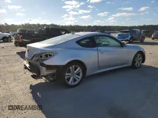 ✅ 2012 Hyundai Genesis Coupe R-Spec • VIN: KMHHT6KD4CU072132 • Lot: 47923865. Wystawiony na Copart z przebiegiem 135 443 mil. Bezpłatny archiwum sprzedaży aukcyjnych z USA i szczegółowy raport historii pojazdu na DreamBid. Zdjęcie 3.