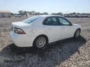 ✅ 2010 Saab 9-3 • VIN: YS3FA4CY5A1615180 • Lot: 71877385. Wystawiony na Copart z przebiegiem 125 694 mil. Bezpłatny archiwum sprzedaży aukcyjnych z USA i szczegółowy raport historii pojazdu na DreamBid. Zdjęcie 3.