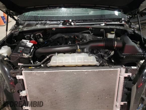 ✅ 2023 Lincoln Navigator Reserve • VIN: 5LMJJ3LG2PEL02276 • Lot: 60421935. Wystawiony na Copart z przebiegiem 31 917 mil. Bezpłatny archiwum sprzedaży aukcyjnych z USA i szczegółowy raport historii pojazdu na DreamBid. Zdjęcie 12.