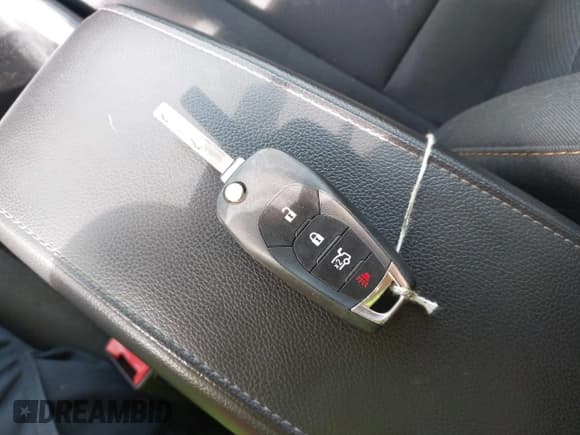 ✅ 2017 Chevrolet Cruze LS • VIN: 1G1BC5SM5H7162599 • Lot: 43400934. Listed on IAAI with 122,035 mi. Free auction sales archive from the USA and detailed vehicle history report at DreamBid. Image 11.