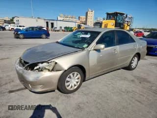 ✅ 2005 Toyota Camry LE • VIN: 4T1BE32K35U411723 • Лот: 91095525. Опубликован ранее на Copart с пробегом 154 016 миль. Бесплатный доступ к архиву аукционных продаж из США и подробный отчёт об истории автомобиля на DreamBid. Изображение 1.