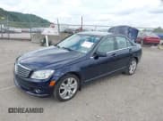 ✅ 2011 Mercedes-Benz C 300 Sport • VIN: WDDGF8BB2BR134569 • Лот: 42924310. Опубликован ранее на IAAI с пробегом 165 450 миль. Бесплатный доступ к архиву аукционных продаж из США и подробный отчёт об истории автомобиля на DreamBid. Изображение 2.