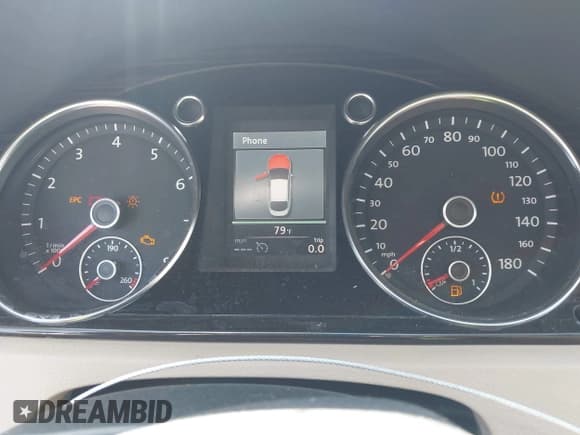 ✅ 2013 Volkswagen CC Executive • VIN: WVWGU7AN0DE555948 • Лот: 43101933. Опубликован ранее на IAAI с пробегом 184 060 миль. Бесплатный доступ к архиву аукционных продаж из США и подробный отчёт об истории автомобиля на DreamBid. Изображение 7.