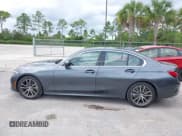 ✅ 2020 BMW 3 Series 330i • VIN: 3MW5R1J01L8B25726 • Lot: 43603128. Wystawiony na IAAI z przebiegiem 37 066 mil. Bezpłatny archiwum sprzedaży aukcyjnych z USA i szczegółowy raport historii pojazdu na DreamBid. Zdjęcie 14.