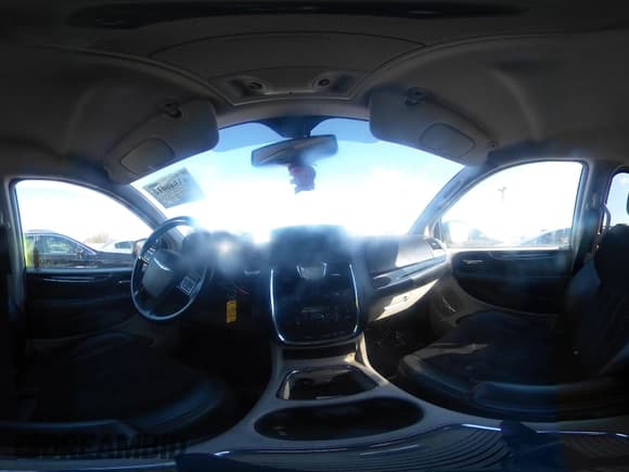 ✅ 2014 Chrysler Town & Country Touring L 30th Anniversary • VIN: 2C4RC1CG8ER367240 • Lot: 43546012. Wystawiony na IAAI z przebiegiem 189 690 mil. Bezpłatny archiwum sprzedaży aukcyjnych z USA i szczegółowy raport historii pojazdu na DreamBid. Zdjęcie 18.