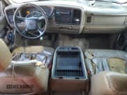 ✅ 2001 Chevrolet Silverado 1500 LT • VIN: 1GCEC19T41Z109784 • Лот: 82248344. Опубликован ранее на Copart с пробегом 366 701 миль. Бесплатный доступ к архиву аукционных продаж из США и подробный отчёт об истории автомобиля на DreamBid. Изображение 8.