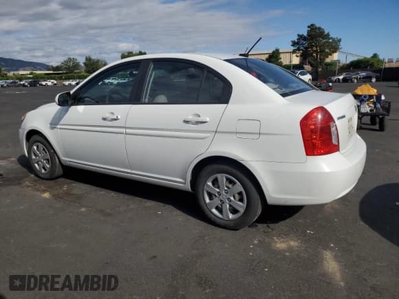 ✅ 2011 Hyundai Accent GLS • VIN: KMHCN4ACXBU613393 • Лот: 56975675. Опубликован ранее на Copart с пробегом 132 262 миль. Бесплатный доступ к архиву аукционных продаж из США и подробный отчёт об истории автомобиля на DreamBid. Изображение 2.