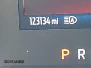 ✅ 2021 Ford F-150 XL • VIN: 1FTFW1E51MFC48036 • Lot: 43261728. Wystawiony na IAAI z przebiegiem 123 134 mil. Bezpłatny archiwum sprzedaży aukcyjnych z USA i szczegółowy raport historii pojazdu na DreamBid. Zdjęcie 15.