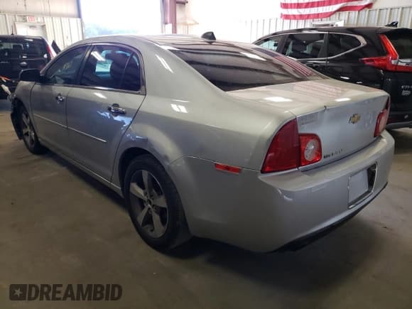 ✅ 2012 Chevrolet Malibu 1LT • VIN: 1G1ZC5E03CF168469 • Lot: 44271684. Listed on Copart with 143,861 mi. Free auction sales archive from the USA and detailed vehicle history report at DreamBid. Image 3.