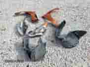 2016 Hyundai Veloster Turbo z VIN KMHTC6AE7GU295095, wystawiony jako Copart lot #65381255 z przebiegiem 140 168 mil mil oraz Czysty tytuł • Clean title. Historia ofert i sprzedaży dostępna na DreamBid. Obrazek 13.